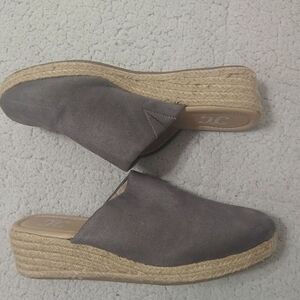 JC Espadrille Slip On Shoes Gray Size 10 Faux Suede